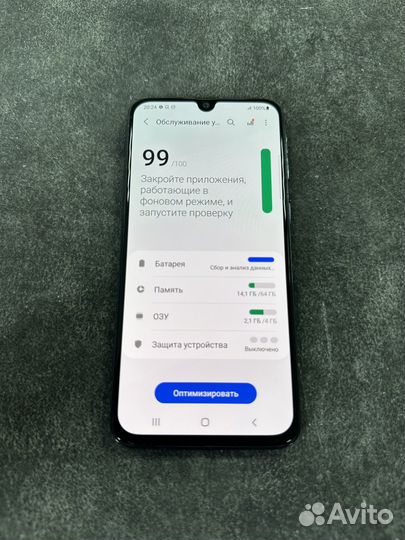 Samsung A40 (4/64Gb)