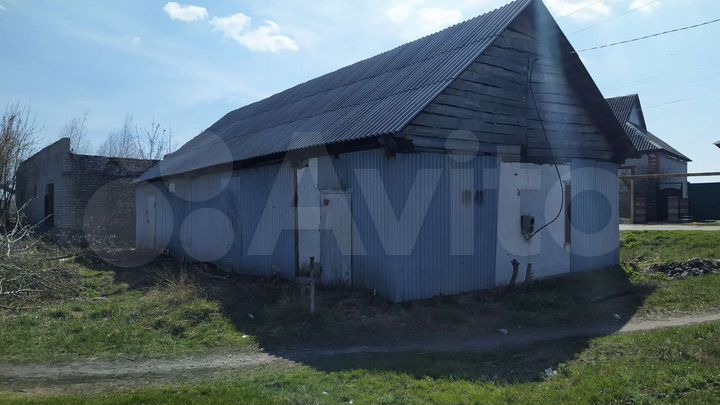 Гараж, > 30 м²