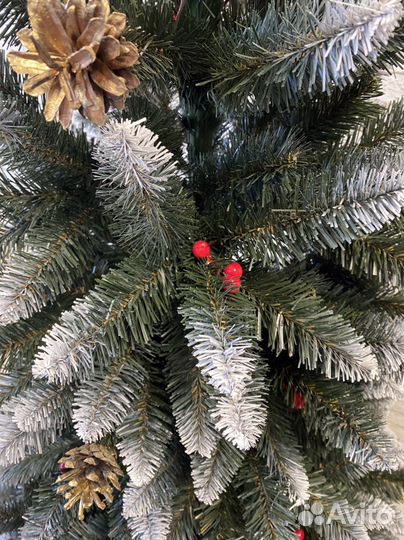 Елка искусственная