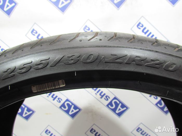 Pirelli P Zero 255/30 R20 102R