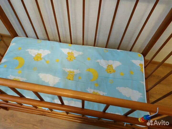 Кроватка детская