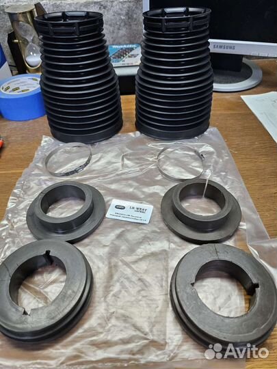 Пыльники передних стоек L319, L320