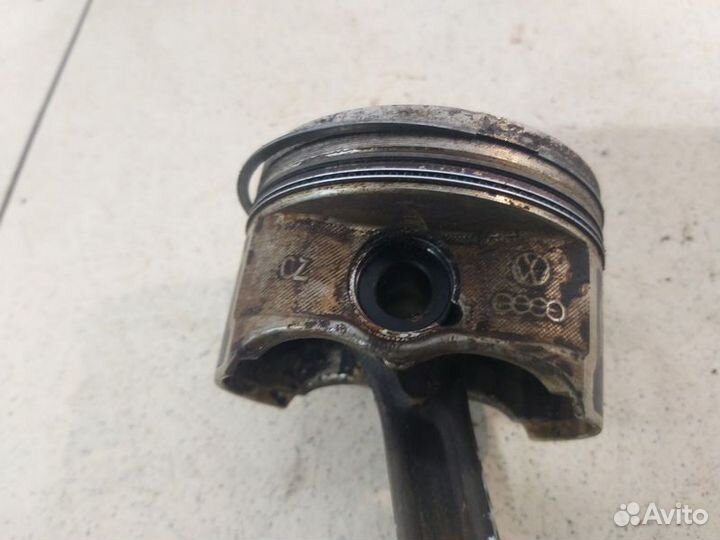 Поршень с шатуном Шкода