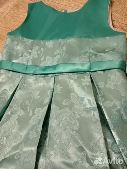 Платье нарядное