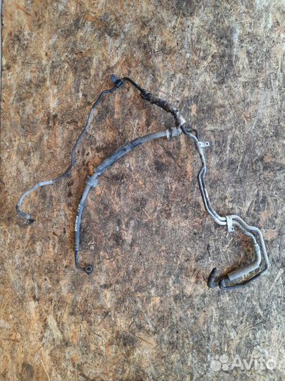 Трубка гура Kia Sportage KM G4GC 2010