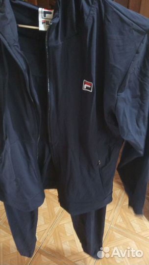 Спортивный костюм