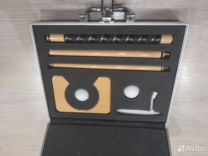 Мини гольф в кейсе