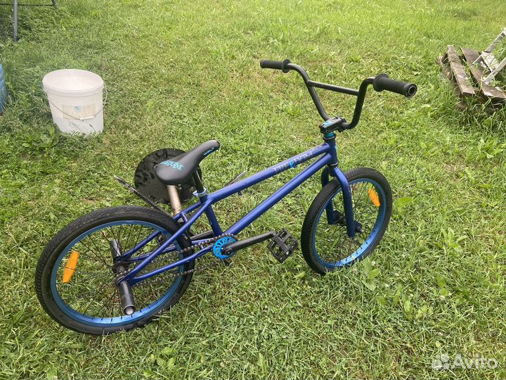 Велосипед BMX