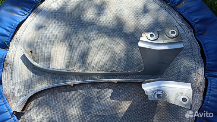 Реснички на фары subaru forester sg5