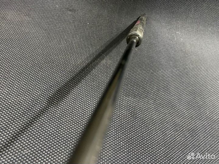 Амортизатор капота Volkswagen Passat 3C5 BVY 2007