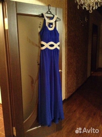 Платье на выпускной со шлейфом