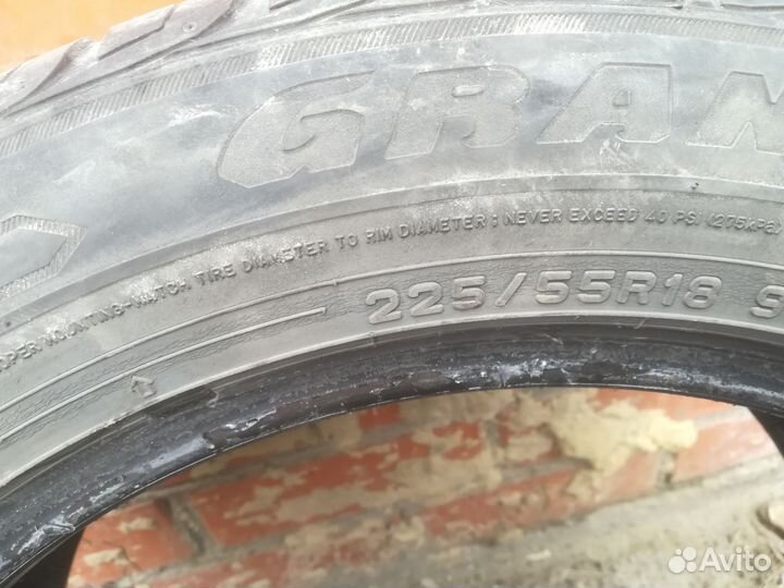 Dunlop Grandtrek PT3 225/55 R18