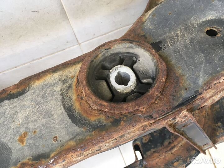 Балка задняя Captiva (C100) 2006-2010