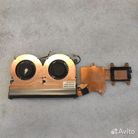 Samsung NP530U4E система охлаждения