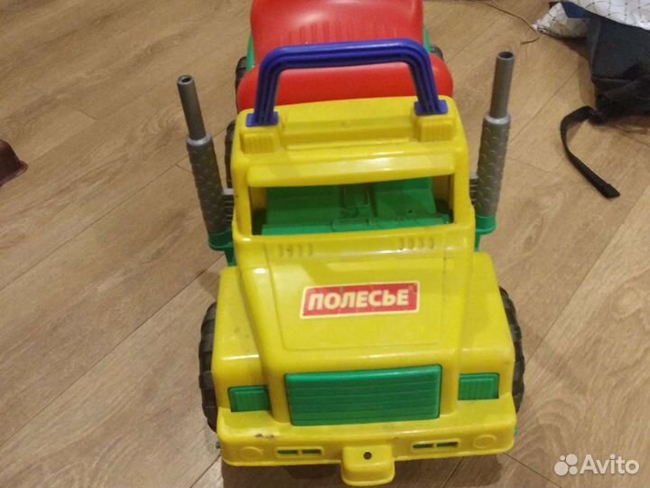 Большой грузовик игрушка