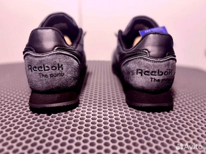 Кроссовки Reebok модные