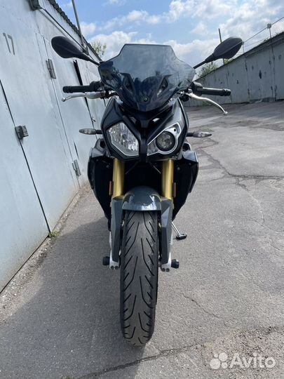 Мотоцикл BMW S 1000 R