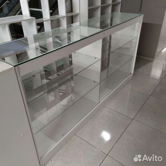 Торговый островок оборудование тумба витрина