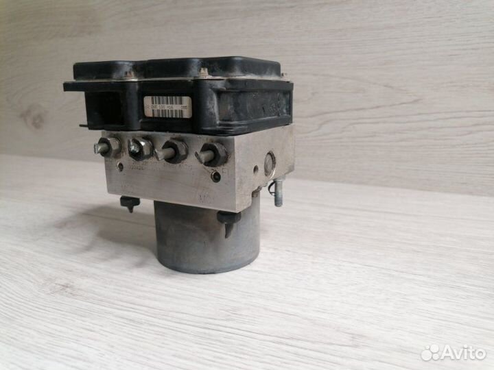 Блок ABS Nissan Primera P12 1.8 QG18DE 2004