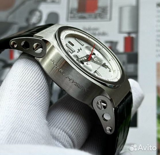 Jorg Hysek Anegada 60 Chrono 43мм