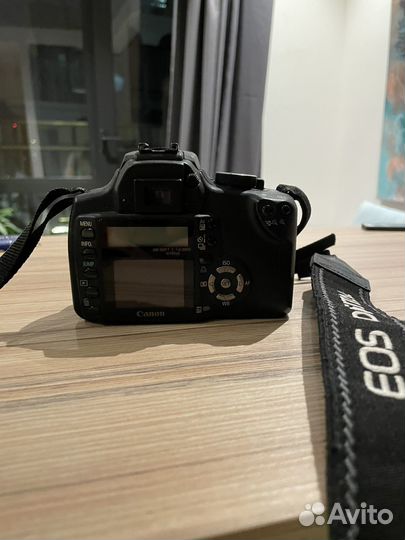 Зеркалка Canon Rebel XT(350D) +2 объектива Tamron