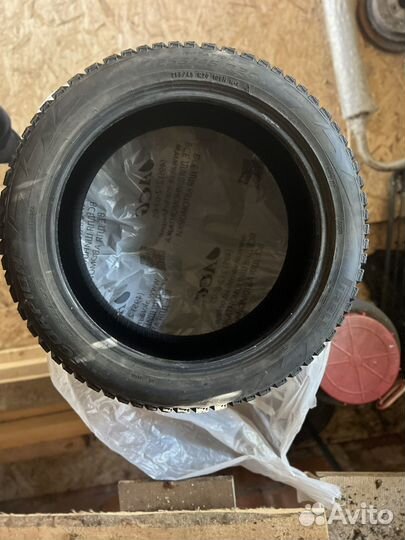 Pirelli Ice Zero 2 255/45 R20 105H