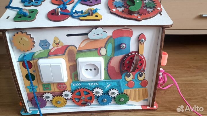 Бизиборд бизидом