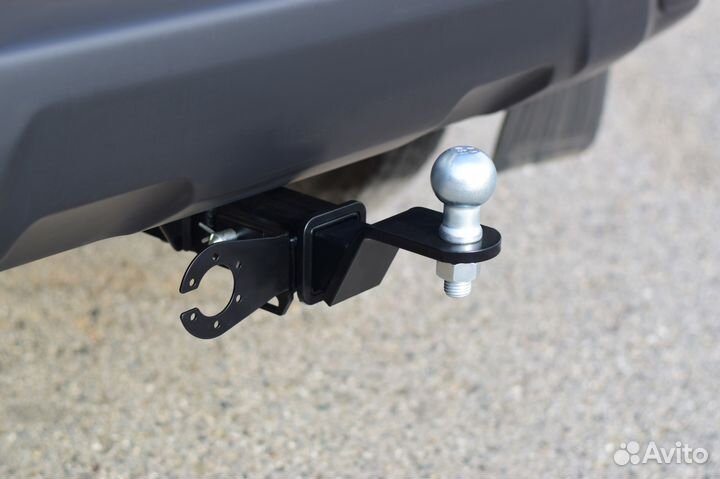 Фаркоп Нива Урбан съемный квадрат