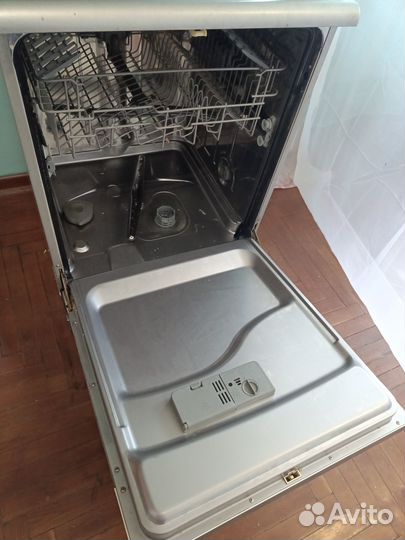 Посудомоечная машина Hansa ZWM 627 IH