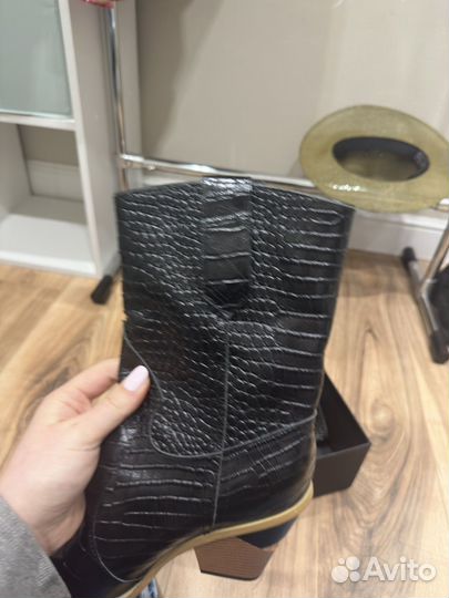 Казаки fendi