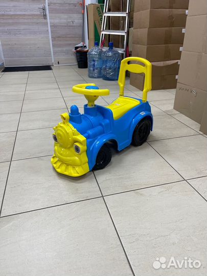 Продам детскую каталку