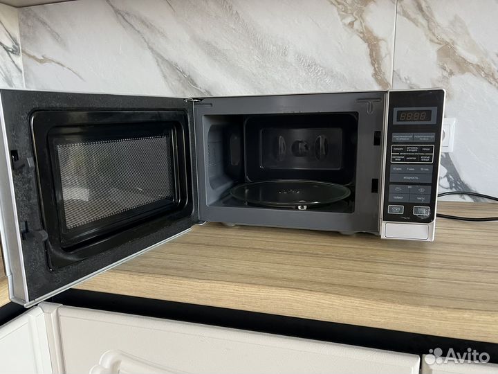 Микроволновая печь Sharp R-2772R(SL)