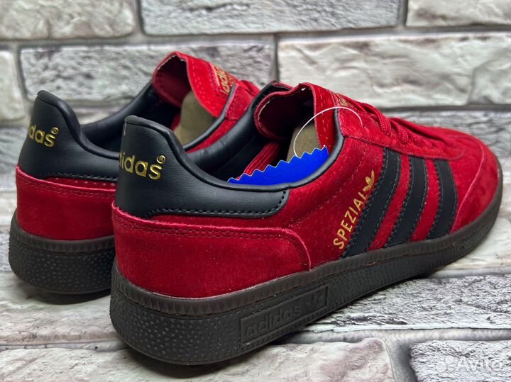 Кроссовки adidas spezial