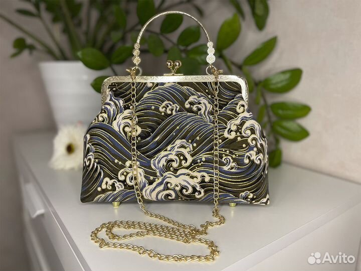 Сумка женская винтажная новая через плечо