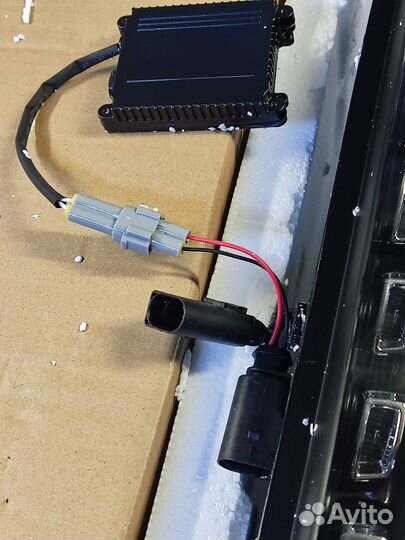 Дхо поворотник бампера бегущий Audi Q7 4L дорест