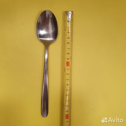 Тарелки приборы бокалы