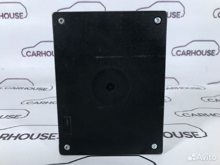 Блок управления центральным замком Audi Q7