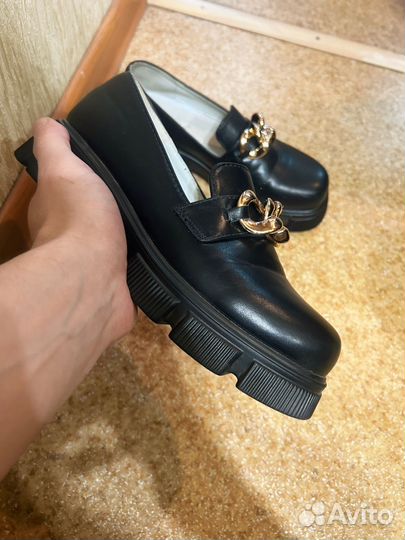 Лоферы женские 38 размер