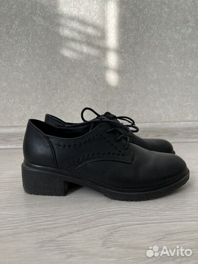 Полуботинки кожаные 37 размер