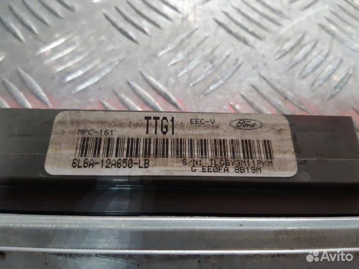 Эбу Ford Escape 3.0