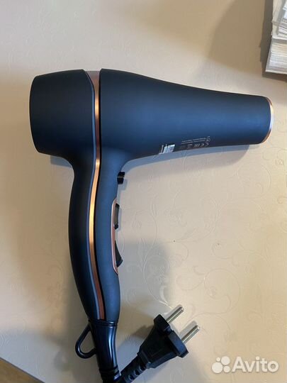 Фен redmond RF-CB526