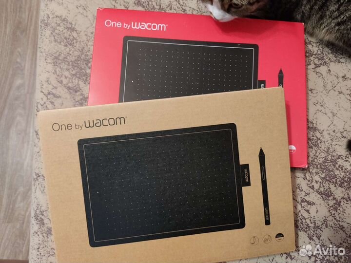 Графический планшет Wacom One by Wacom Medium