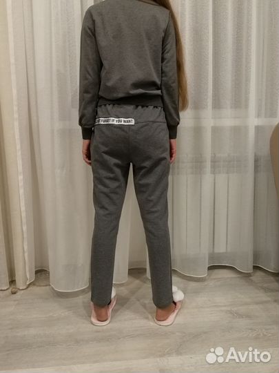 Спортивный костюм