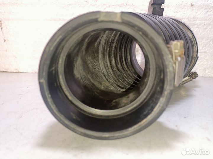 Subaru Legacy BE BH - Патрубок воздушный Б\У