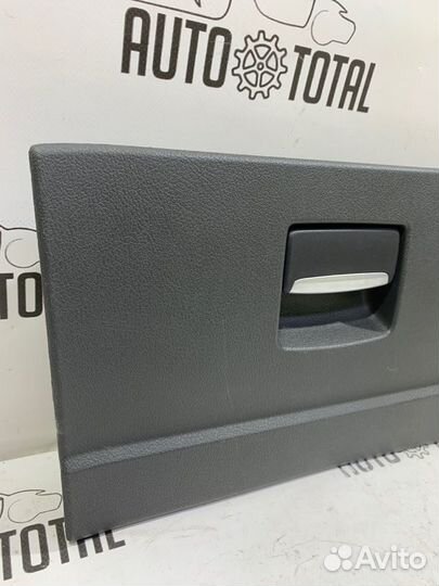 Крышка бардачка Ford Mondeo 4 seba 2011