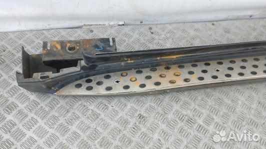 Подножка внешняя декоративная mercedes benz M-class W164 (4GS07OW02)