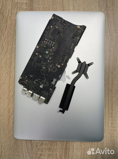 Материнская Плата MacBook Pro A1502