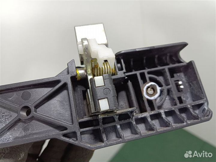 Ручка двери наружная задняя правая Kia Sportage