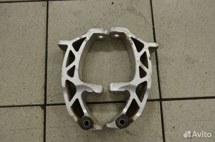 Поворотный кулак BRP MXZ X 440