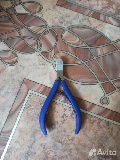 Кусачки для ногтей и пушер